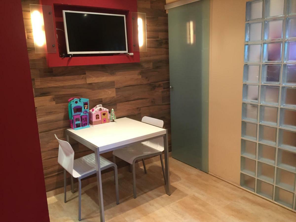 Apartamento Aislado Jardin Y Piscina Sant Andreu de Llavaneres Luaran gambar