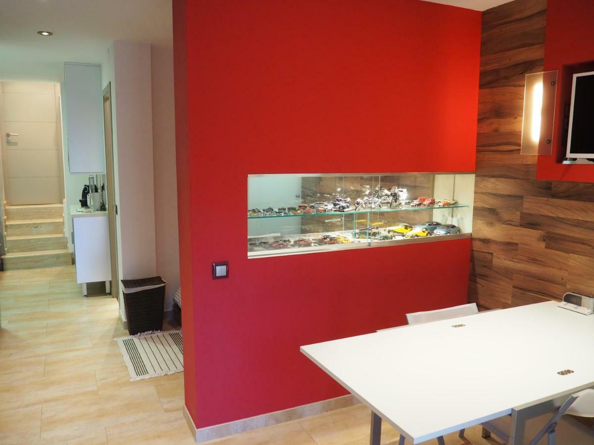 Apartamento Aislado Jardin Y Piscina Sant Andreu de Llavaneres Luaran gambar