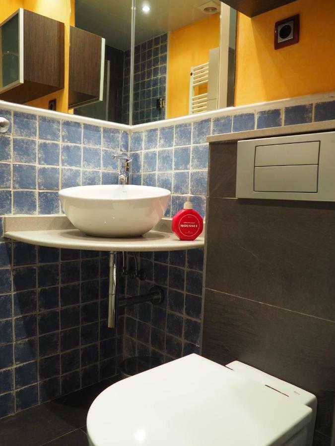Apartamento Aislado Jardin Y Piscina Sant Andreu de Llavaneres Luaran gambar